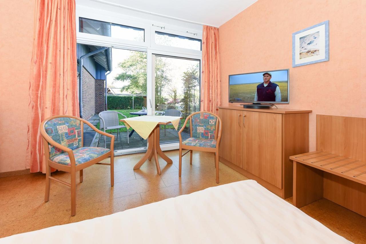 Hotel-Pension Altes Siel เบนซาซิเออ ภายนอก รูปภาพ