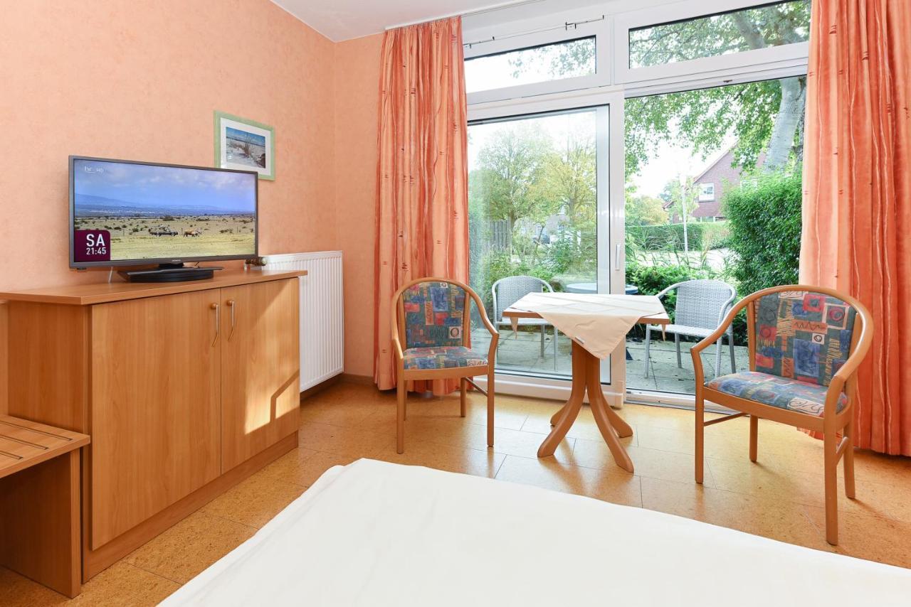 Hotel-Pension Altes Siel เบนซาซิเออ ภายนอก รูปภาพ