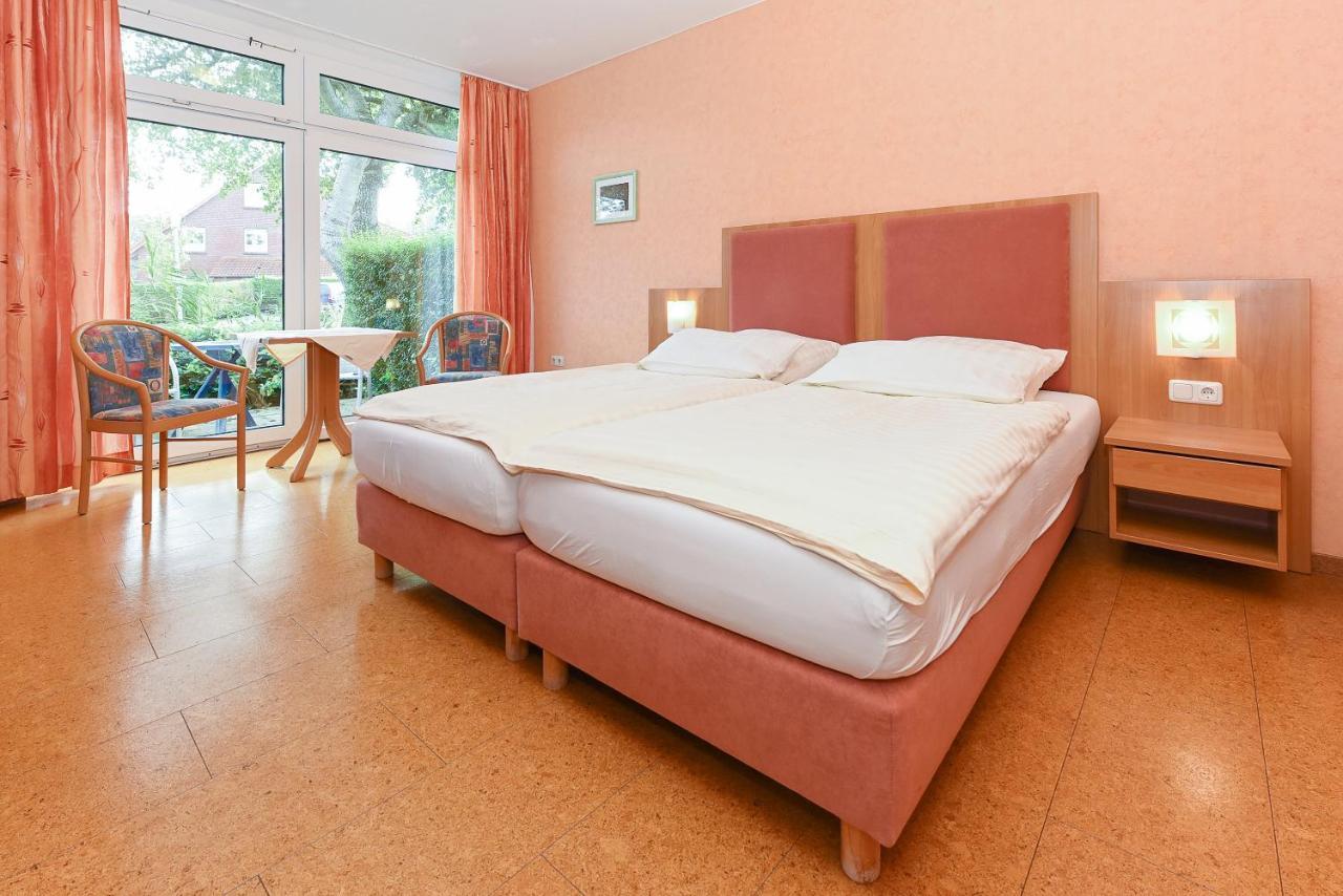 Hotel-Pension Altes Siel เบนซาซิเออ ภายนอก รูปภาพ