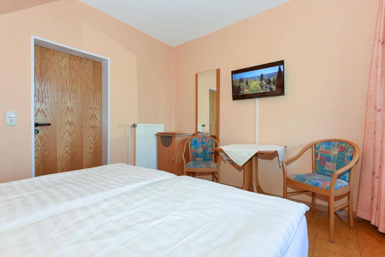 Hotel-Pension Altes Siel เบนซาซิเออ ภายนอก รูปภาพ